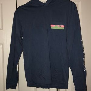 VINEYARD VINES HOODIE TEE